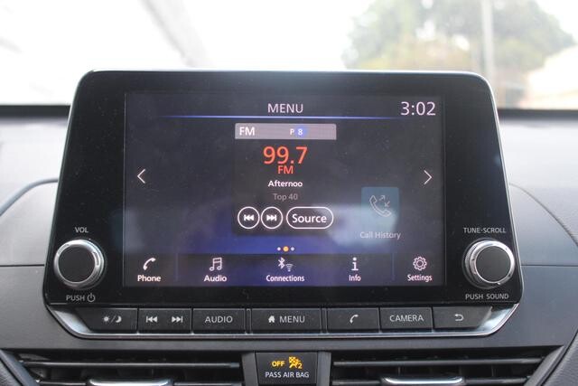 2019 Nissan Altima in Decatur, GA 30032 - 1683245 110