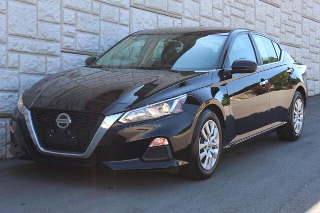 2019 Nissan Altima in Decatur, GA 30032 - 1683245 128