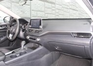 2019 Nissan Altima in Decatur, GA 30032 - 1683245 104