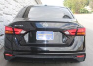 2019 Nissan Altima in Decatur, GA 30032 - 1683245 95