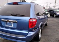 2007 Chrysler Town & Country in Tacoma, WA 98409 - 1692134 2