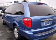 2007 Chrysler Town & Country in Tacoma, WA 98409 - 1692134 4