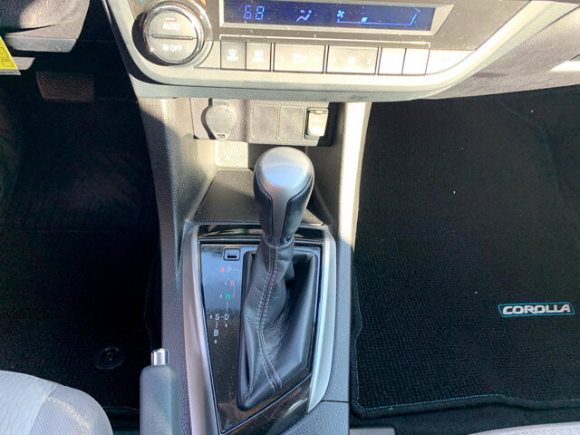 2016 Toyota Corolla in Knoxville, TN 37912-3935 - 1721401 11
