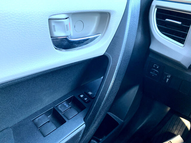 2016 Toyota Corolla in Knoxville, TN 37912-3935 - 1721401 12