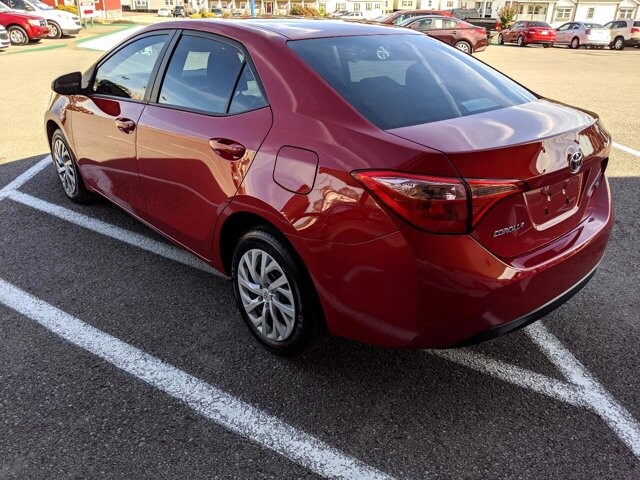 2017 Toyota Corolla in Knoxville, TN 37912-3935 - 1721407 22