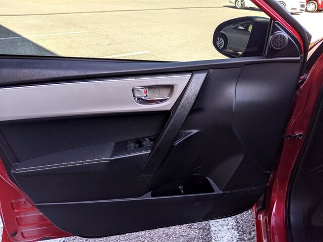 2017 Toyota Corolla in Knoxville, TN 37912-3935 - 1721407 27