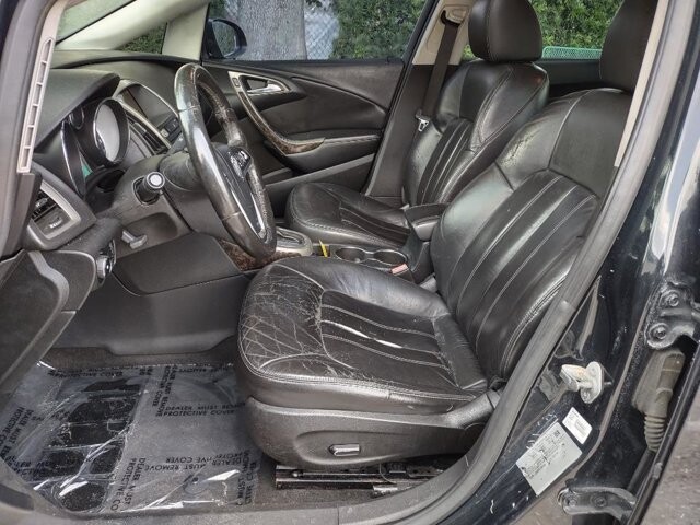 2012 Buick Regal in Longwood, FL 32750 - 1727582 5