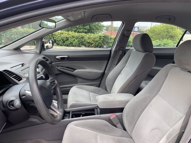 2010 Honda Civic in Nashville, TN 37211-5205 - 1732474 25