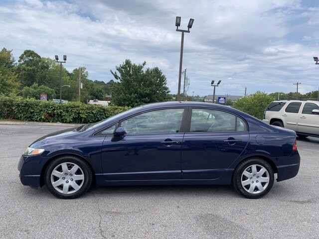 2010 Honda Civic in Nashville, TN 37211-5205 - 1732474 19