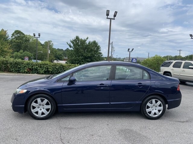 2010 Honda Civic in Nashville, TN 37211-5205 - 1732474 6