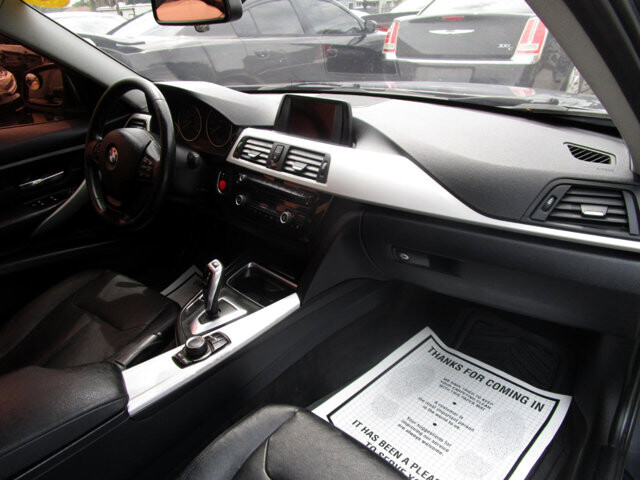 2012 BMW 328i in Tampa, FL 33604-6914 - 1732558 9