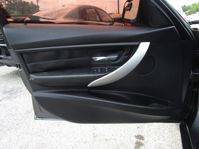 2012 BMW 328i in Tampa, FL 33604-6914 - 1732558 38