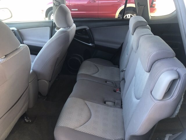 2006 Toyota RAV4 in Nashville, TN 37211-5205 - 1743721 13