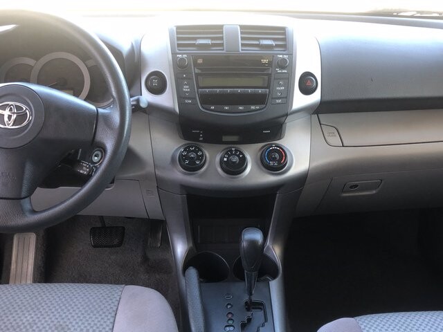 2006 Toyota RAV4 in Nashville, TN 37211-5205 - 1743721 11