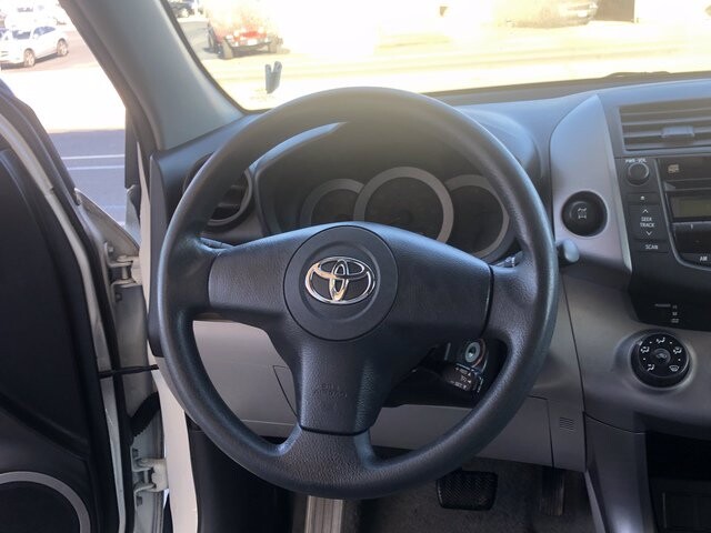 2006 Toyota RAV4 in Nashville, TN 37211-5205 - 1743721 10
