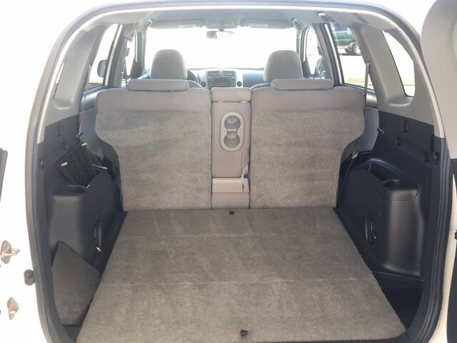 2006 Toyota RAV4 in Nashville, TN 37211-5205 - 1743721 15