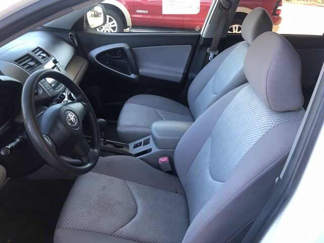 2006 Toyota RAV4 in Nashville, TN 37211-5205 - 1743721 9