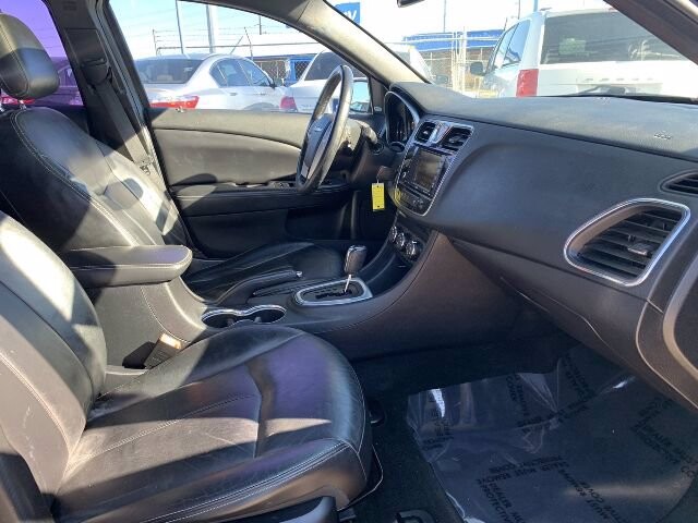 2014 Chrysler 200 in Mesquite, TX 75150 - 1764742 46