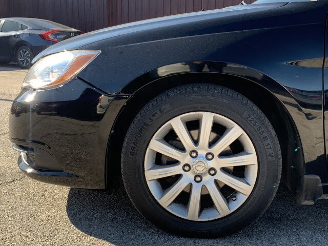 2014 Chrysler 200 in Mesquite, TX 75150 - 1764742 36