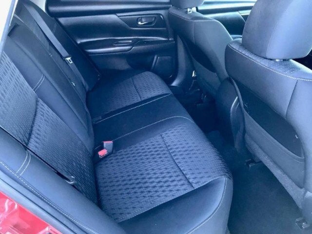 2016 Nissan Altima in Mesquite, TX 75150 - 1765510 32