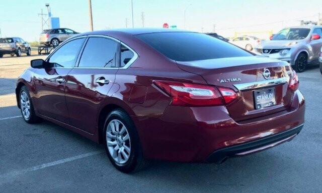 2016 Nissan Altima in Mesquite, TX 75150 - 1765510 23