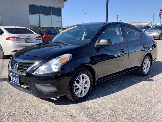 2015 Nissan Versa in Mesquite, TX 75150 - 1773247 3