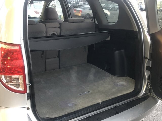 2007 Toyota RAV4 in Nashville, TN 37211-5205 - 1779526 16