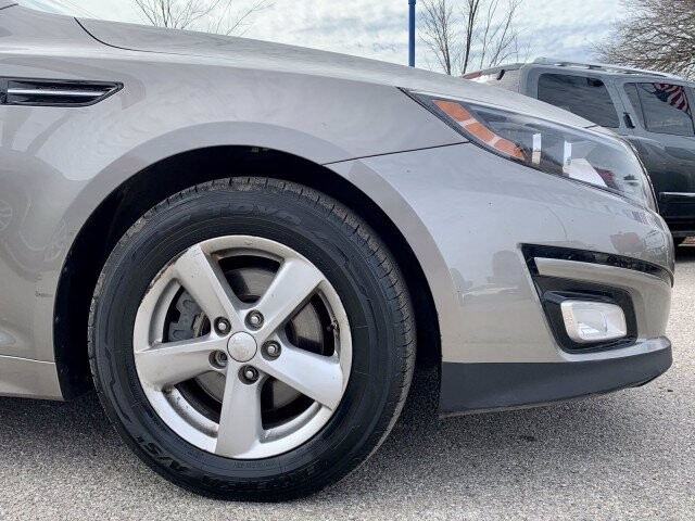 2015 Kia Optima in Mesquite, TX 75150 - 1780029 24