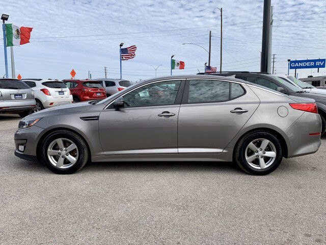 2015 Kia Optima in Mesquite, TX 75150 - 1780029 4