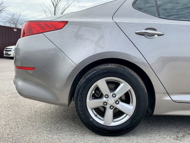 2015 Kia Optima in Mesquite, TX 75150 - 1780029 23