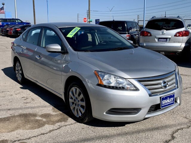 2015 Nissan Sentra in Mesquite, TX 75150 - 1780281