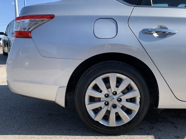 2015 Nissan Sentra in Mesquite, TX 75150 - 1780281 23