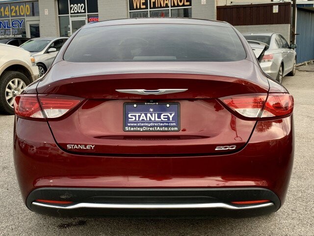 2015 Chrysler 200 in Mesquite, TX 75150 - 1783327 6