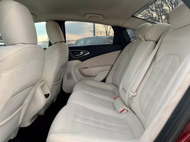 2015 Chrysler 200 in Mesquite, TX 75150 - 1783327 34