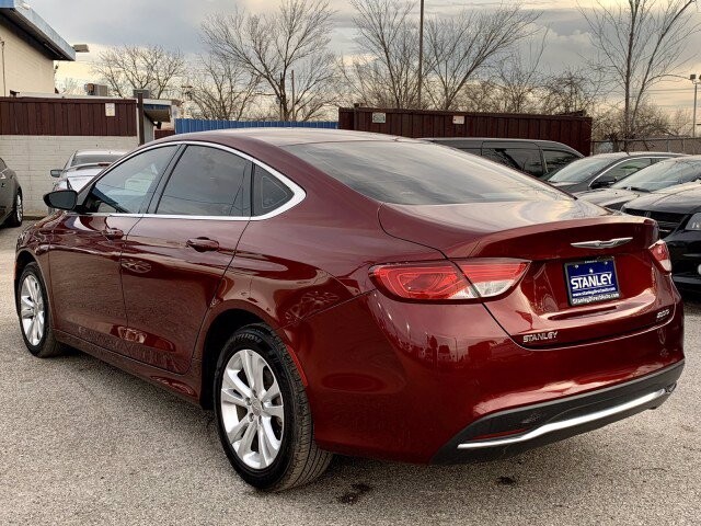 2015 Chrysler 200 in Mesquite, TX 75150 - 1783327 30