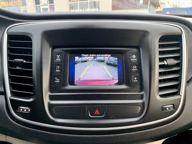 2015 Chrysler 200 in Mesquite, TX 75150 - 1783327 36