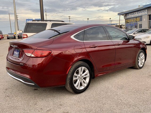2015 Chrysler 200 in Mesquite, TX 75150 - 1783327 7