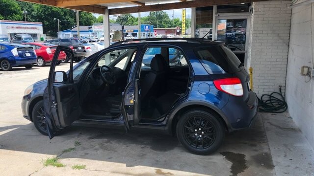 2010 Suzuki SX4 in Cartersville, GA 30120 - 18021990 9