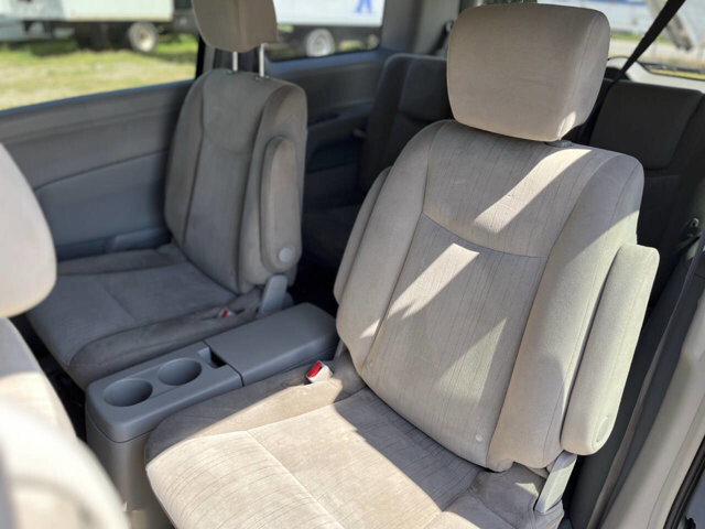 2016 Nissan Quest in Hickory, NC 28602-5144 - 18022009 9