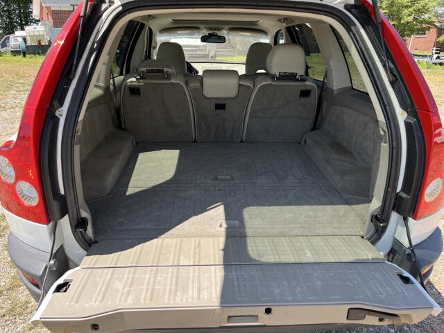 2006 Volvo XC90 in Hickory, NC 28602-5144 - 18022010 5