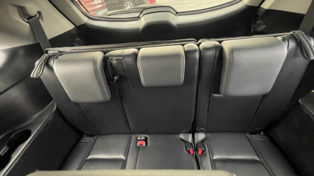 2016 Toyota Highlander in Dallas, TX 75228 - 18022036 18