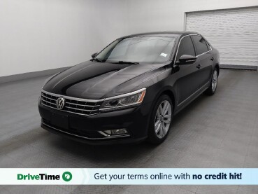 2017 Volkswagen Passat in Jacksonville, FL 32210