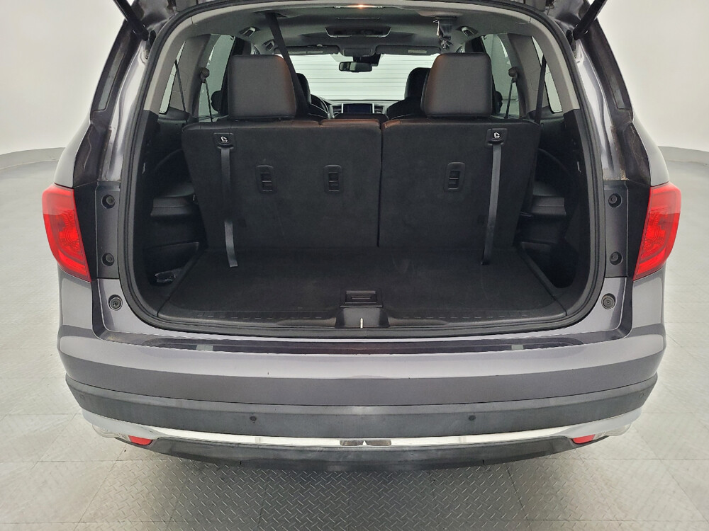 2017 Honda Pilot in Miami, FL 33157 - 18022469 29