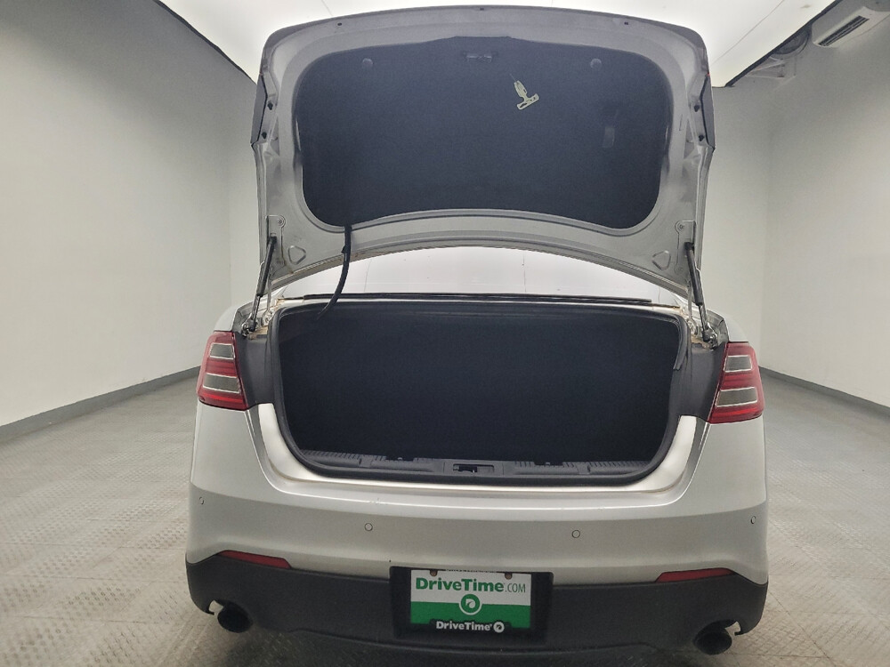 2018 Ford Taurus in Eastpointe, MI 48021 - 18022588 29