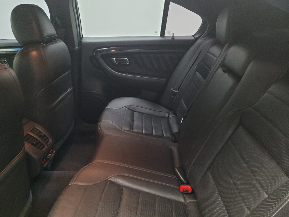 2018 Ford Taurus in Eastpointe, MI 48021 - 18022588 18