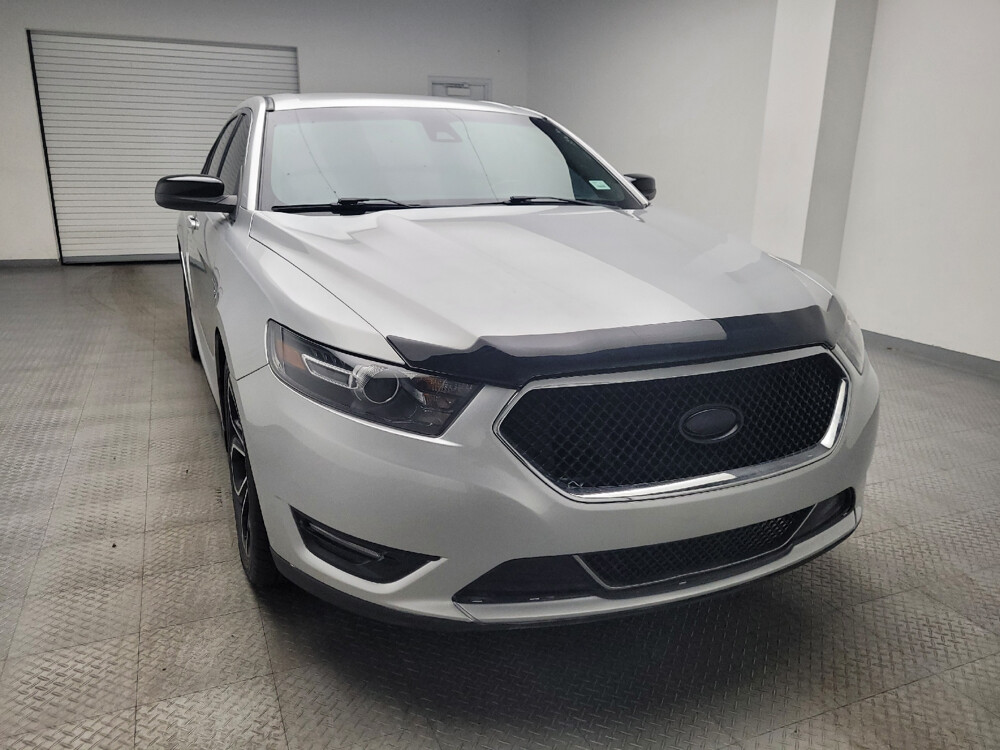 2018 Ford Taurus in Eastpointe, MI 48021 - 18022588 14