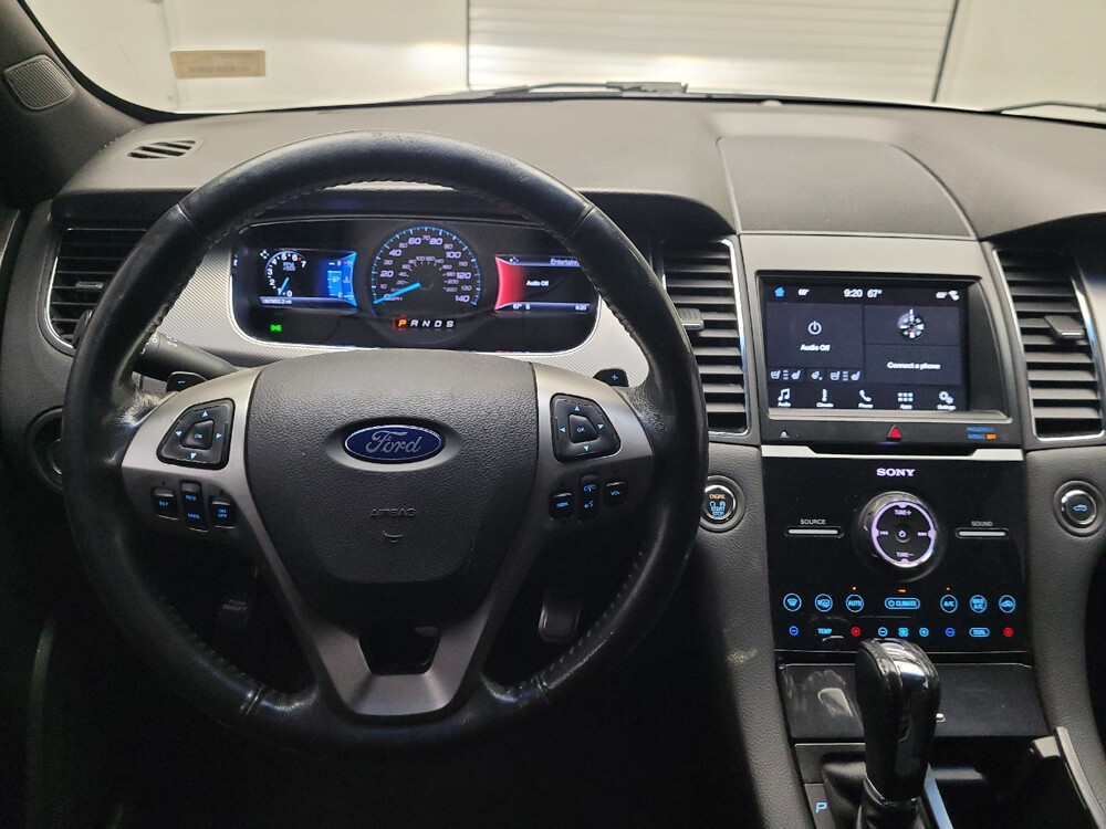 2018 Ford Taurus in Eastpointe, MI 48021 - 18022588 22
