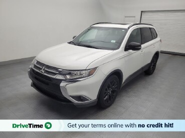 2018 Mitsubishi Outlander in Fayetteville, NC 28304