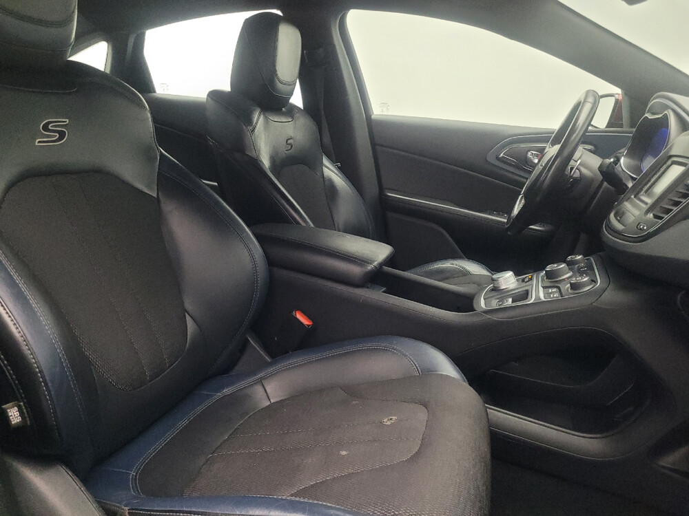 2015 Chrysler 200 in Chattanooga, TN 37421 - 18022825 21