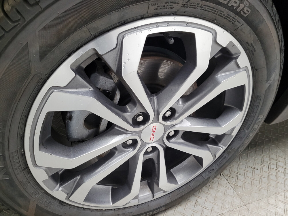 2020 GMC Terrain in Eastpointe, MI 48021 - 18023034 31